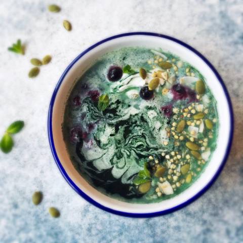 Healthy Breakfast Idea: Green Granola Breakfast Bowl